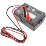 UNI-T UT502A 2500V Digital Insulation Resistance Meter - Image 3